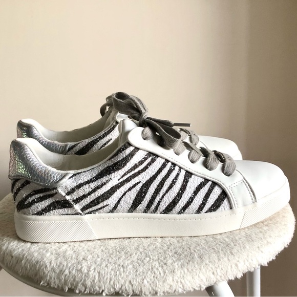 Sam Edelman Circus Devin Zebra Accent Lace Up Sneaker Tennis Shoe size 8 - Picture 9 of 16